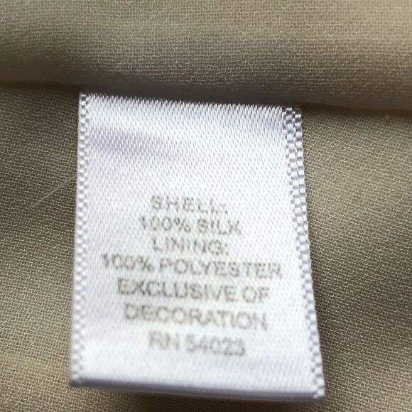 Banana Republic silk tank blouse ruffles cream Small - Picture 6 of 10